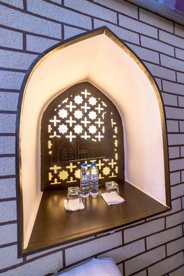 Feruzkhan Hotel - Madrassah Mohammed Rakhim Khan 1871 Khiva Luaran gambar