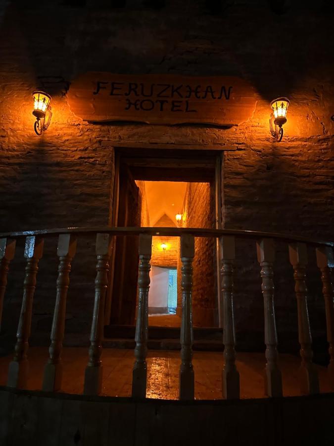 Feruzkhan Hotel - Madrassah Mohammed Rakhim Khan 1871 Khiva Luaran gambar